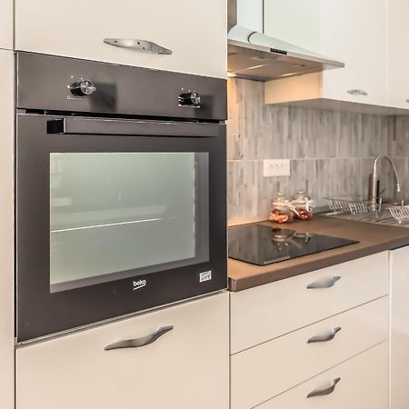 Adriatic Seaview Apartment 奥米什 外观 照片