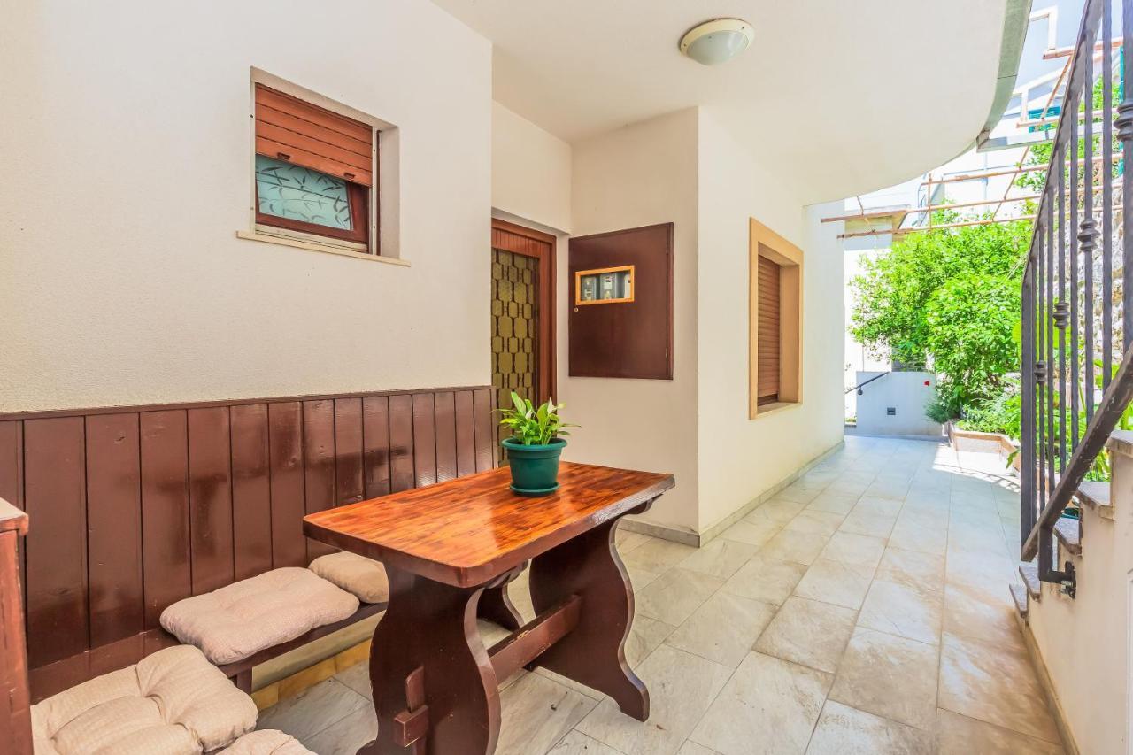 Adriatic Seaview Apartment 奥米什 外观 照片