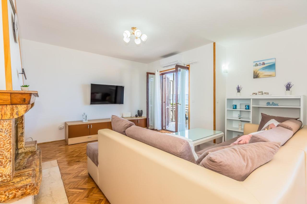 Adriatic Seaview Apartment 奥米什 外观 照片